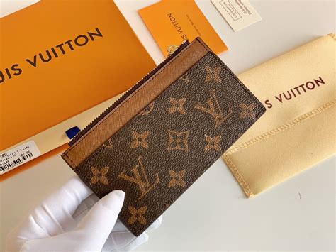 louis vuitton wallet cheap men's|Louis Vuitton bifold wallet men.